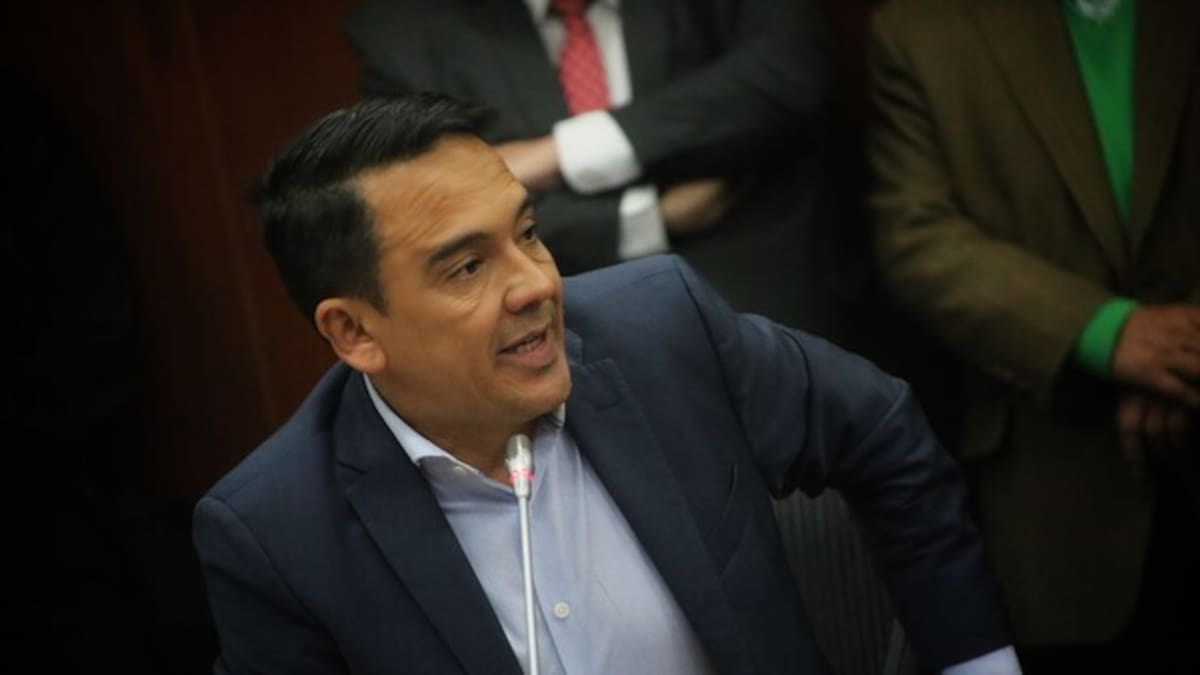 “Tiene todo el derecho a ocupar el cargo”: senador José Carreño sobre libertad de Ciro Ramírez