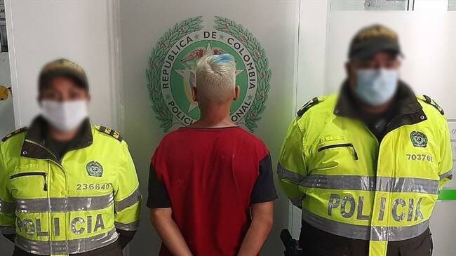 Durante el procedimiento de captura le incautaron varios elementos avaluados en aproximadamente 2 millones de pesos. Foto: Policía Nacional