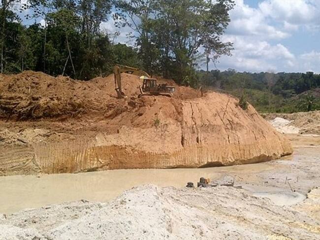 Muerte a las Consultas Populares regionales en asuntos de minería. Foto: Colprensa