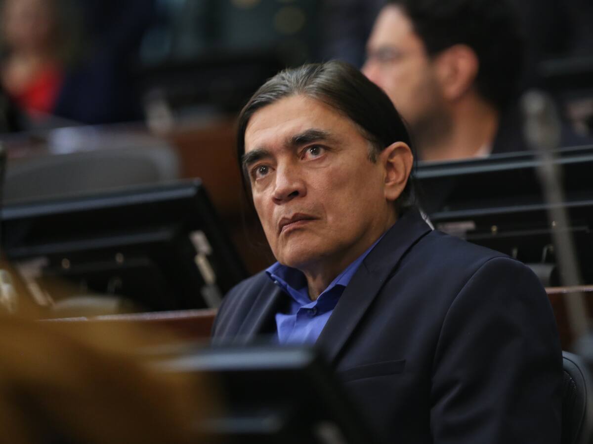Gustavo Bolívar encabeza lista al Senado del Pacto Histórico: “no voy a defraudarlos”