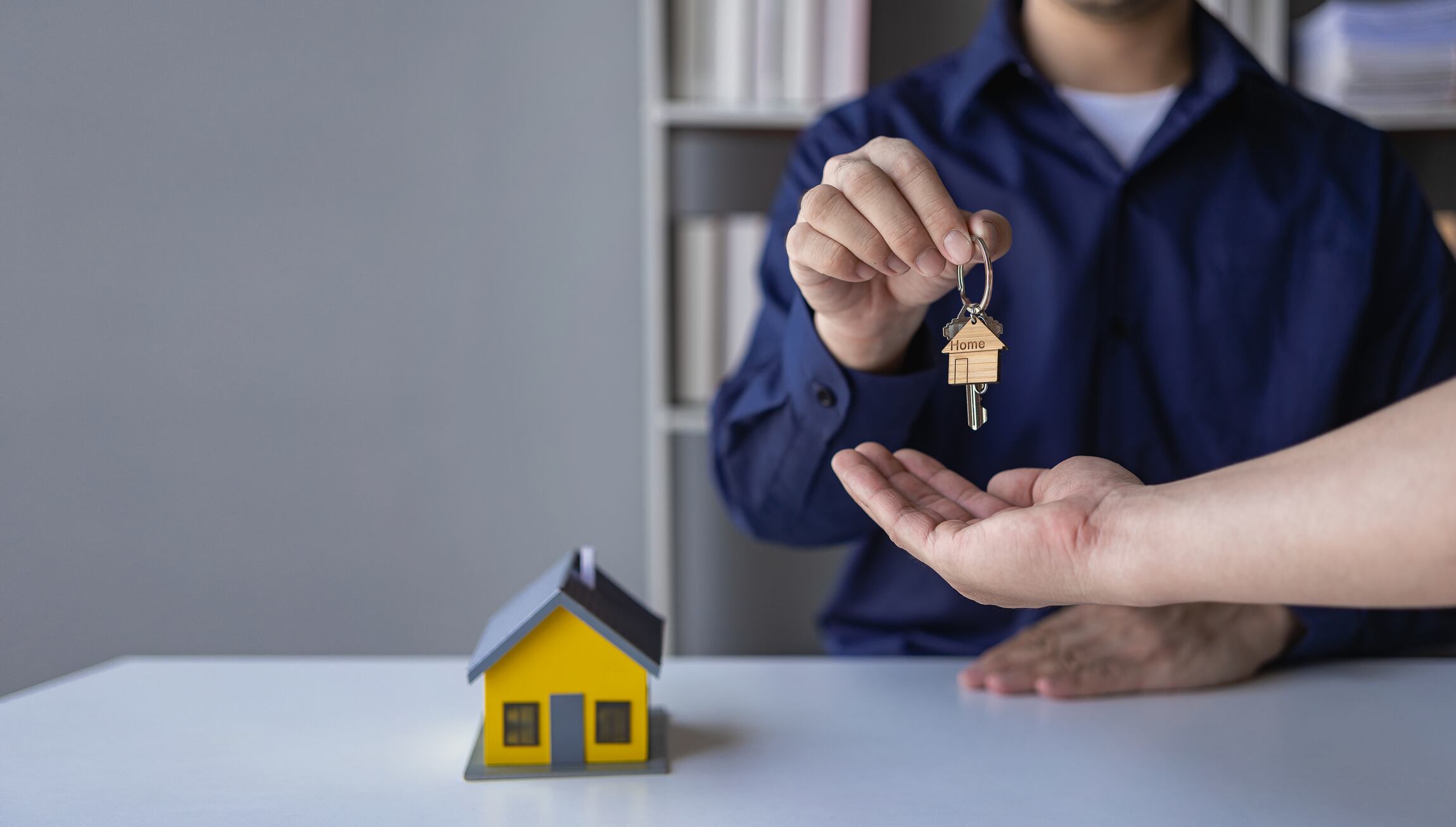 Imagen de referencia de arriendo de casa. Foto: Getty Images.