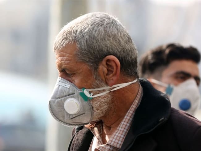 Las medidas de prevención como evitar eventos de alta conglomeración de personas y lavarse las manos son vitales para disminuir el contagio del virus.. Foto: Getty Images