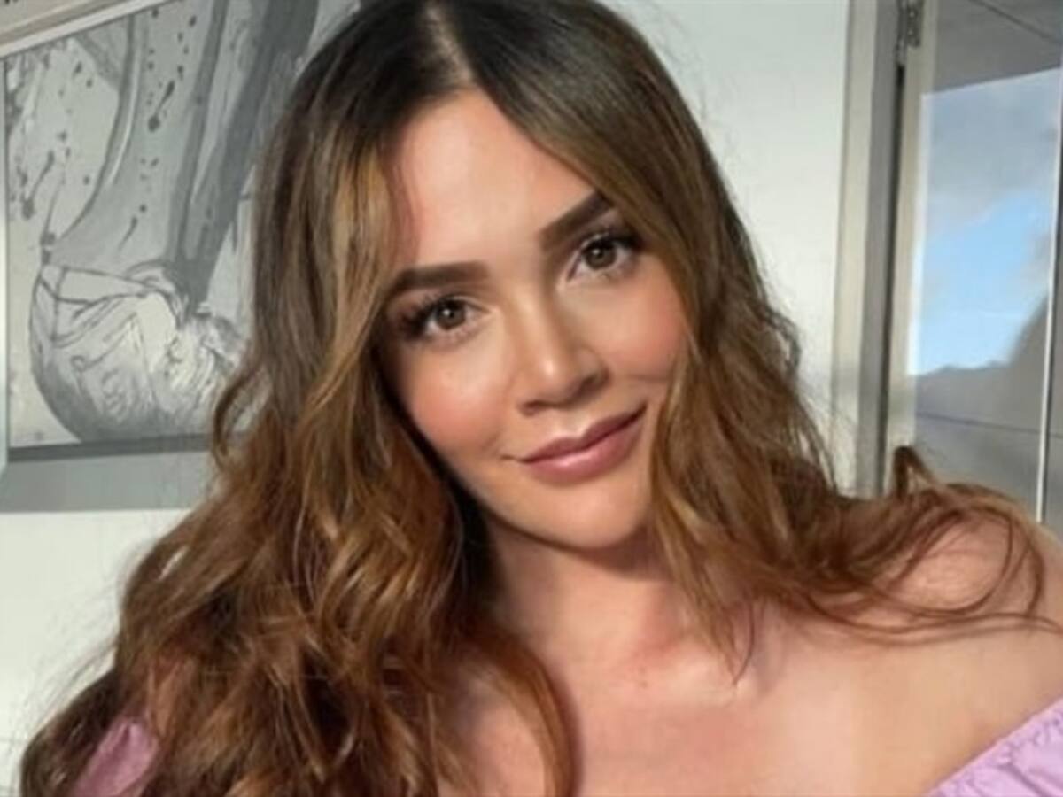 "Te ves divina": Lina Tejeiro llega al tercer piso estrenando look de pelirroja