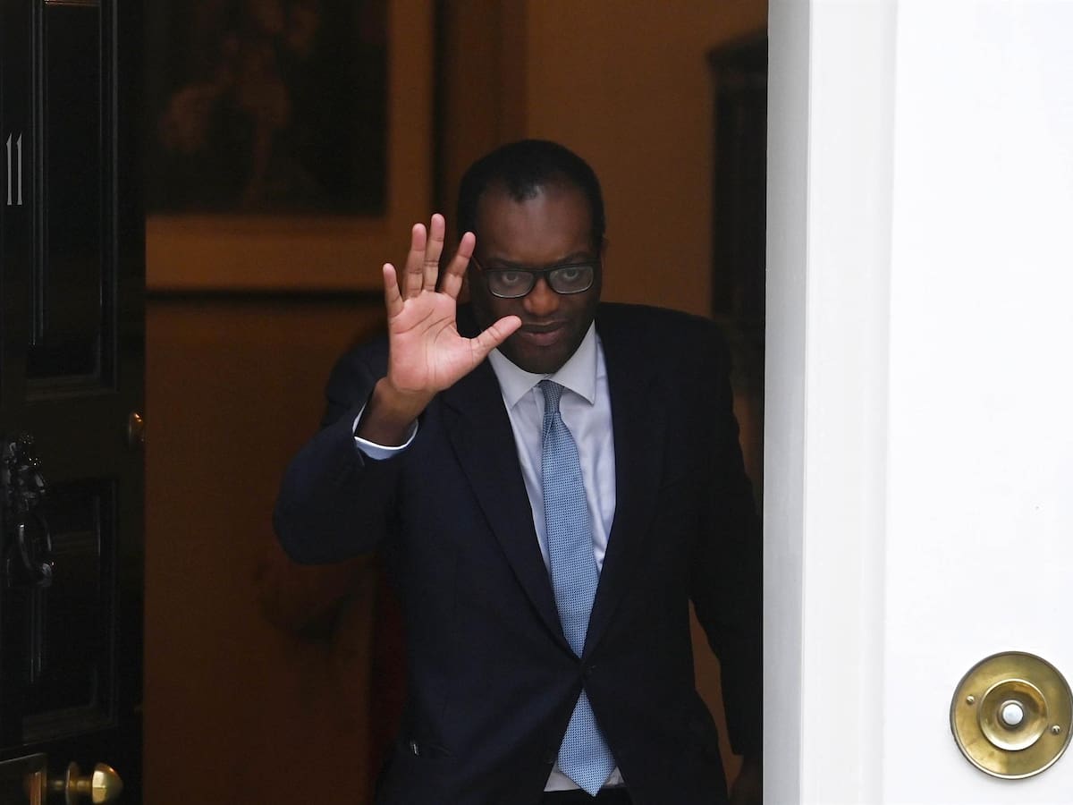 Reino Unido sin ministro de Economía: Kwasi Kwarteng fue cesado por Truss