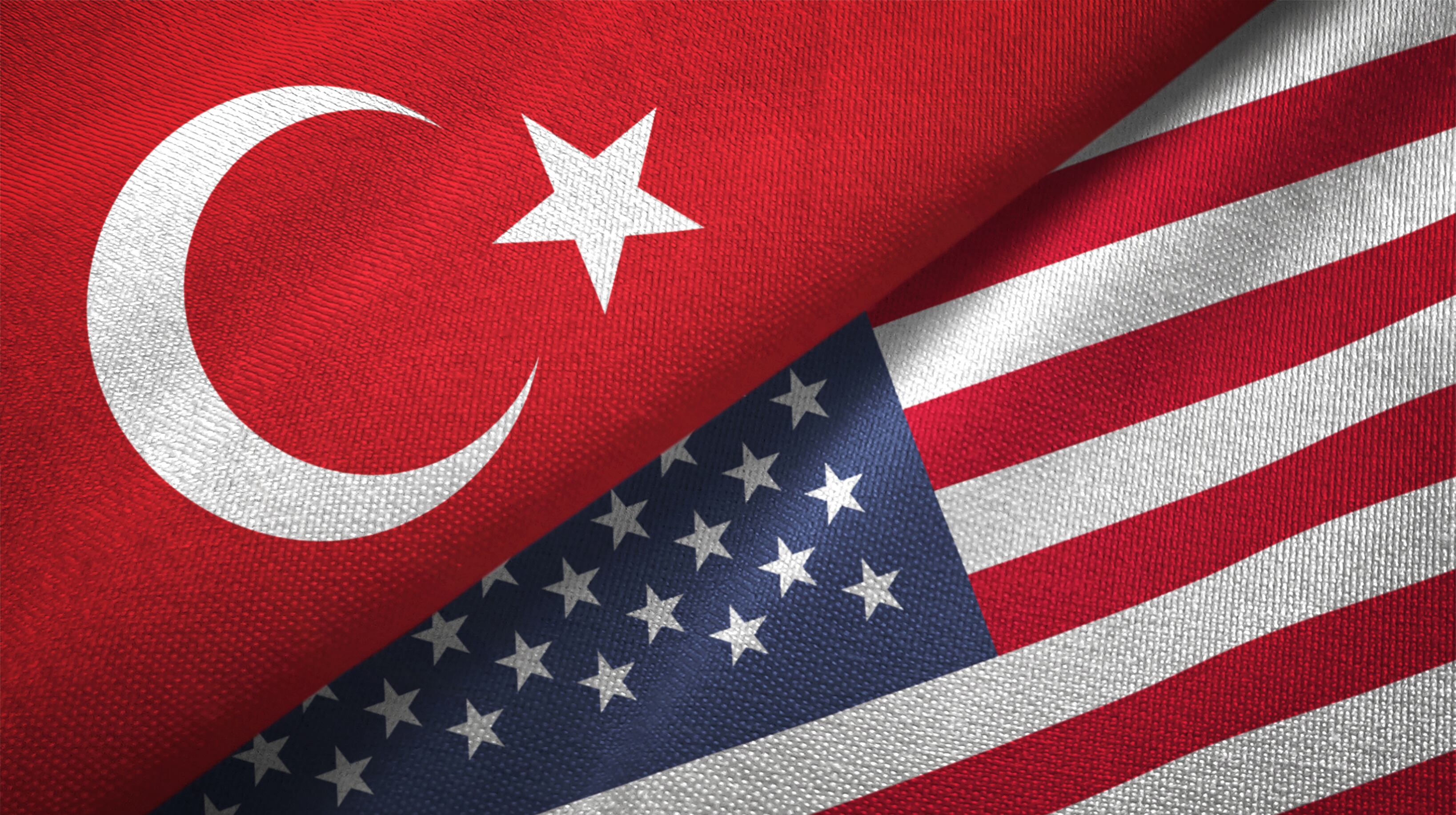 Bandera de Estados Unidos y Turquía. I Foto: Getty Images.