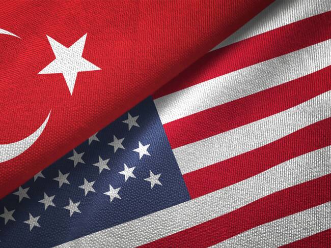 Bandera de Estados Unidos y Turquía. I Foto: Getty Images.