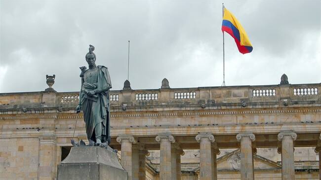 La radicación ante el Congreso de la República del proyecto de Ley Solidaridad Sostenible, la reforma tributaria que busca recaudo superior a los $25 billones, será el 15 de abril. Foto: Getty Images / JERRYPDX