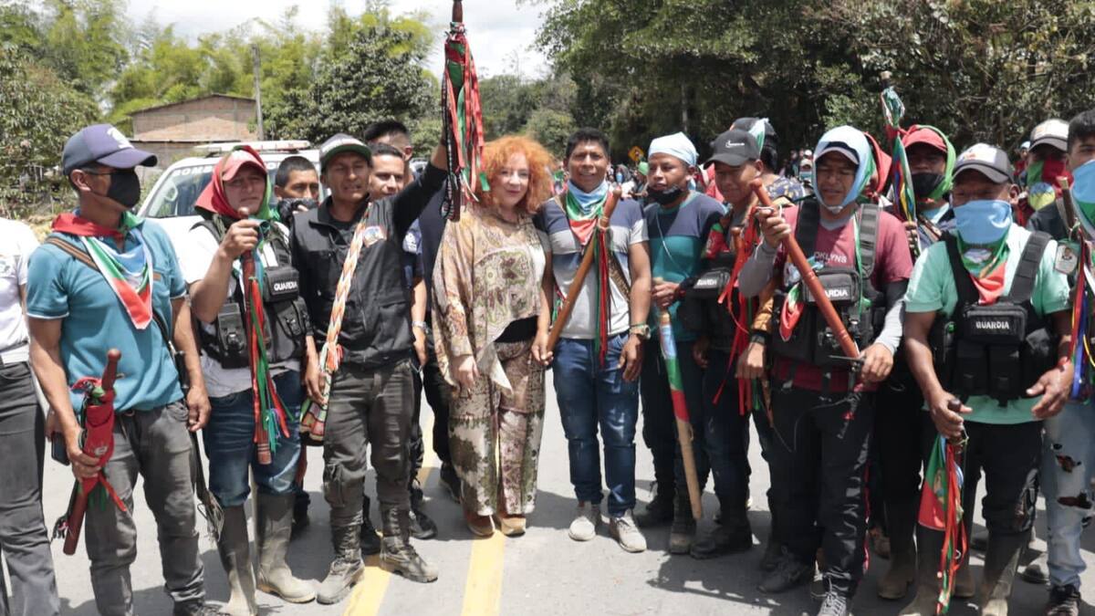 Logran acuerdo parcial para desbloquear un carril de la vía Panamericana