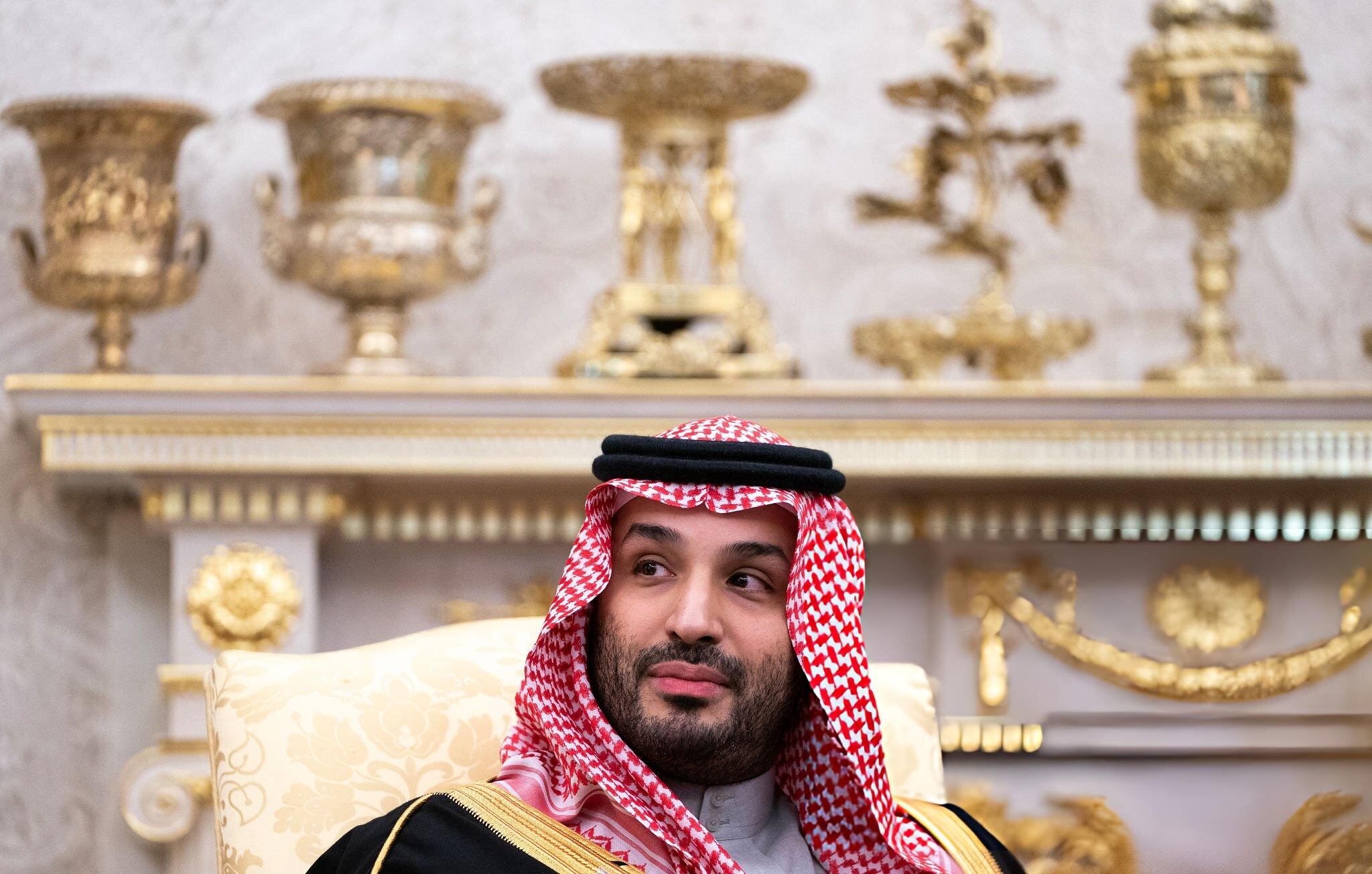 El príncipe heredero de Arabia Saudí, Mohamed bin Salmán, en la Casa Blanca, el 18 de noviembre de 2025. FOTO: Nathan Howard/Getty Images
