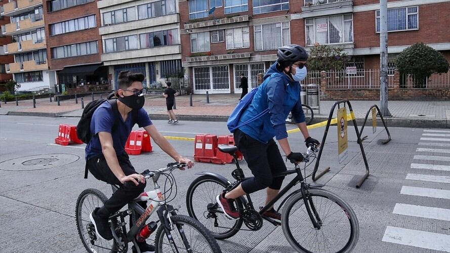 La Alcaldía cambió de decisión debido al aumento de la ocupación de UCI. Foto: Colprensa - Camila Díaz
