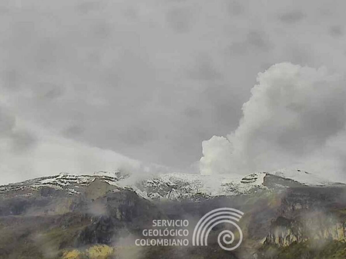En Caldas mantienen calamidad pública a pesar del nivel amarillo del Nevado del Ruiz