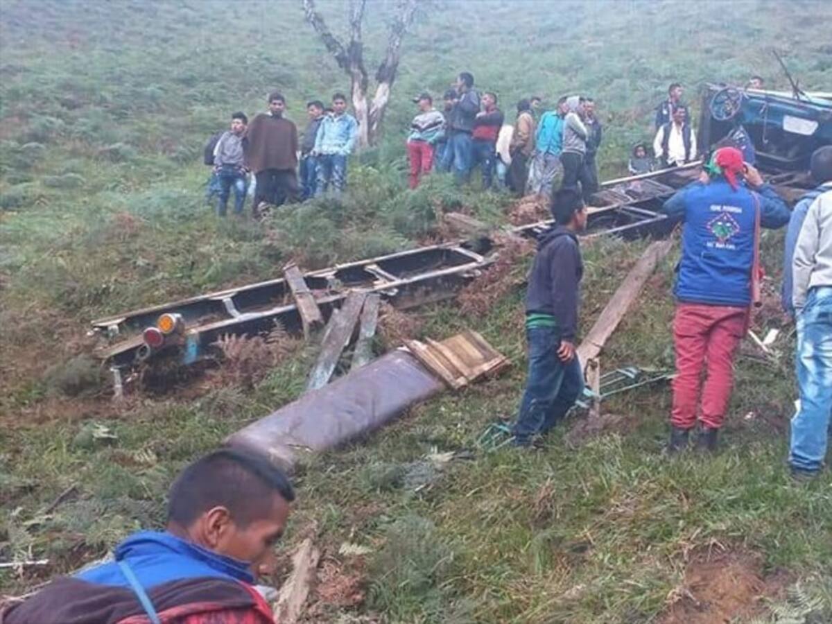 Otro bus escalera se accidentó en carreteras del Cauca