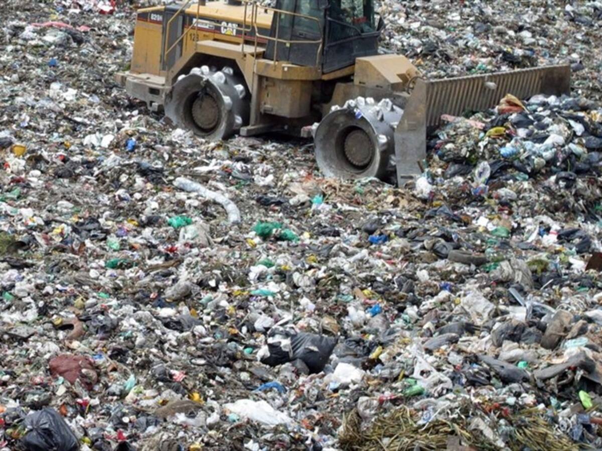 Críticas tras anuncio de aplicación de licencia al relleno Doña Juana en Bogotá