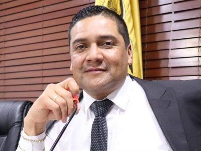 El candidato a la Asamblea de Boyacá, Wilkins Fernando Chaparro, asegura que el hecho se debe a un ataque político en su contra. . Foto: Foto redes social del concejal.