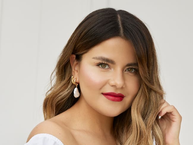 El maquillaje resalta lo que somos: Laura Pantoja