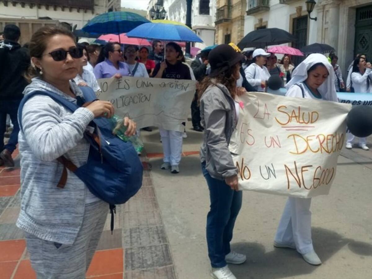 El drama de madres cabeza de familia que trabajan en clínica de Esimed en Boyacá