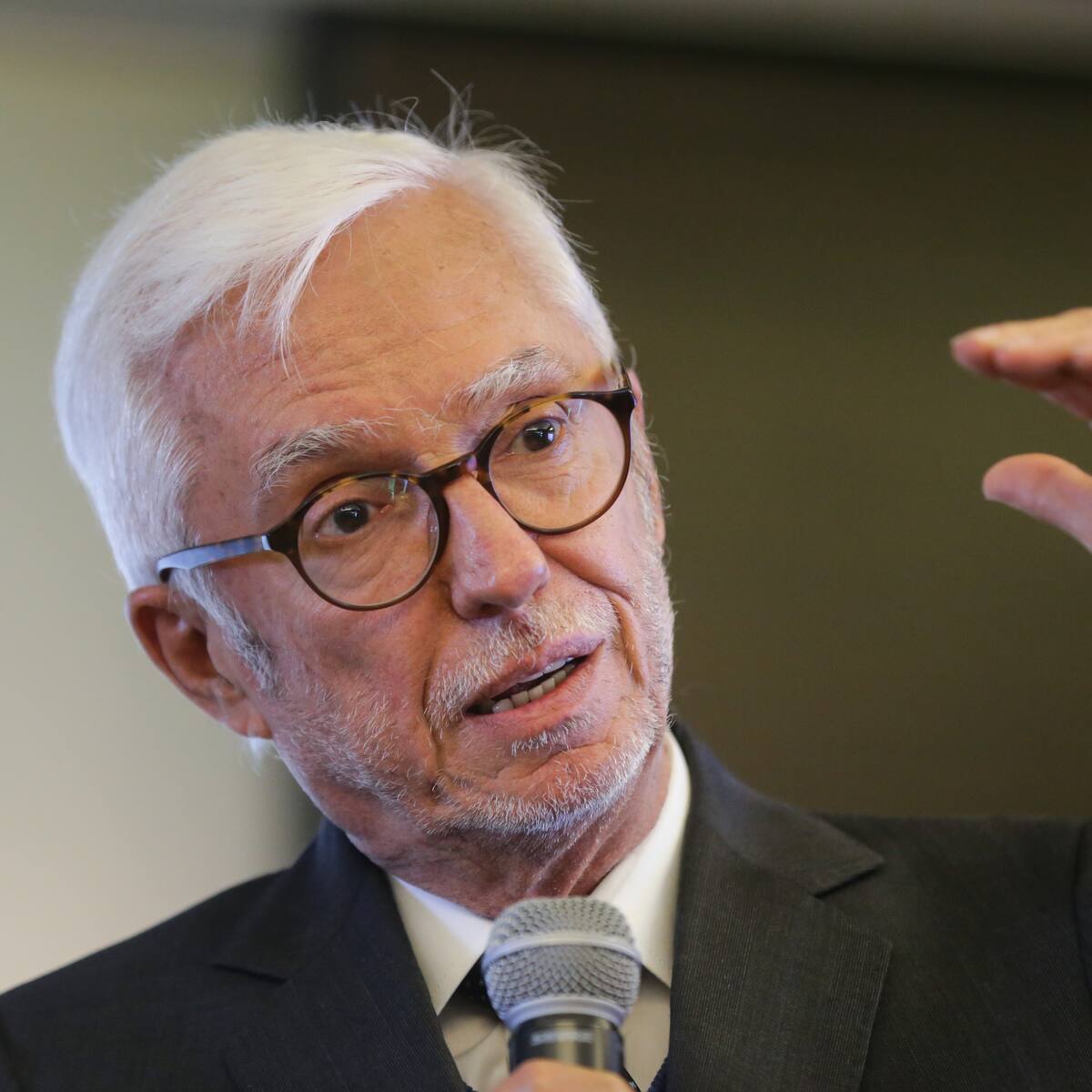 Dura carta de Jorge Robledo a Gustavo Petro: “Ni que fuera Dios”