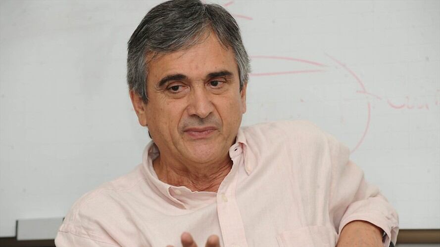 Iván Marulanda defendió la solicitud de revivir la personería jurídica del Nuevo Liberalismo. Foto: Colprensa