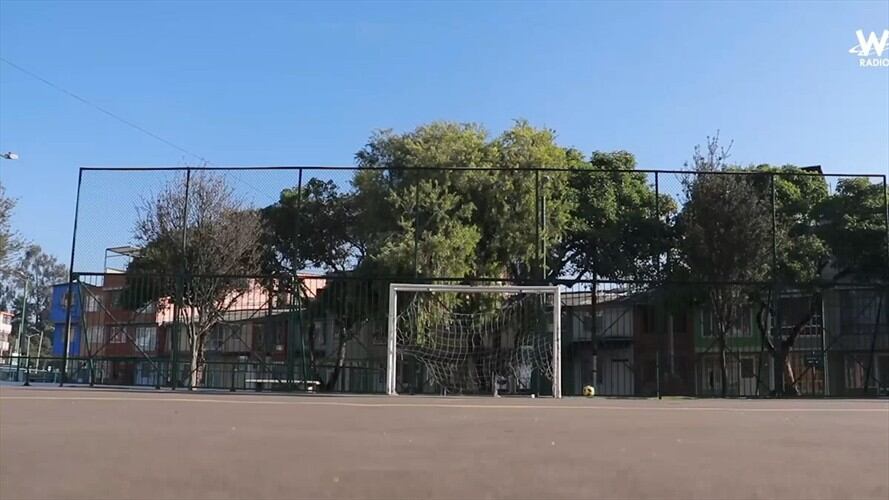 Entrevista con niña abusada por su profesor. Foto: La WCon Vicky Dávila