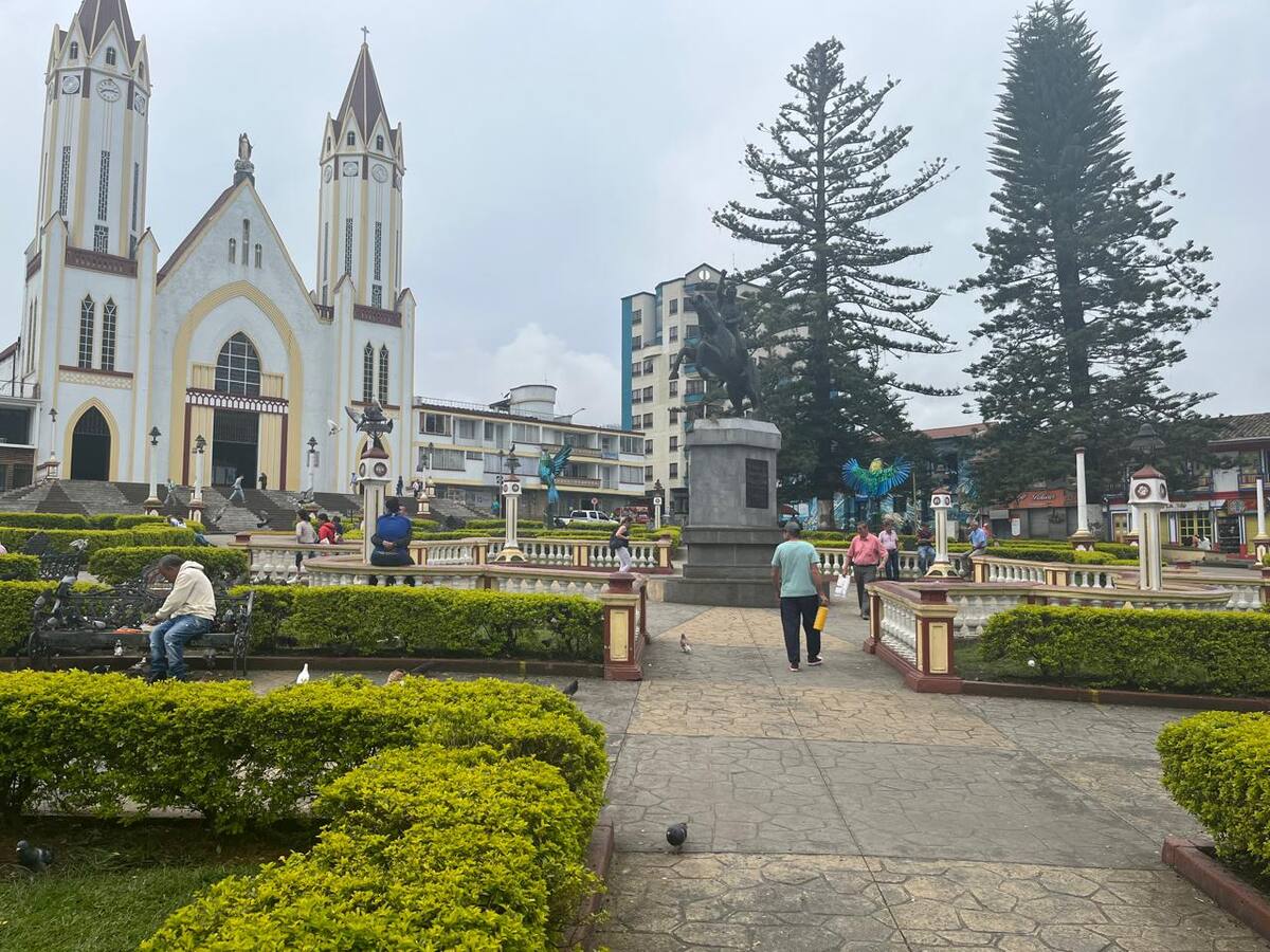 Menor de 13 años escapó de su abusador saltando por una ventana en Santa Rosa de Cabal