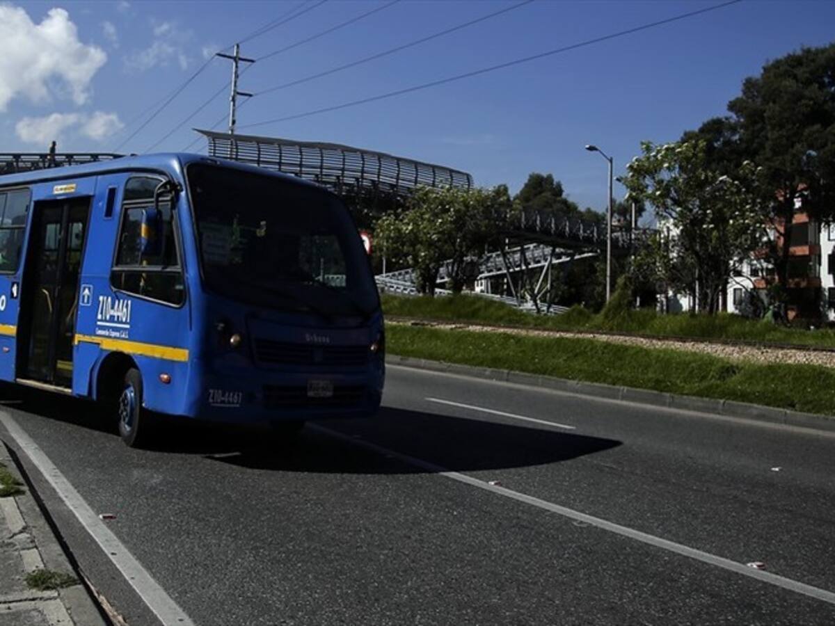 TransMilenio no niega cambio de color de buses del Sitp