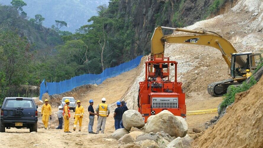 Tercer carril en ruta Bogotá-Girardot. Foto: Colprensa