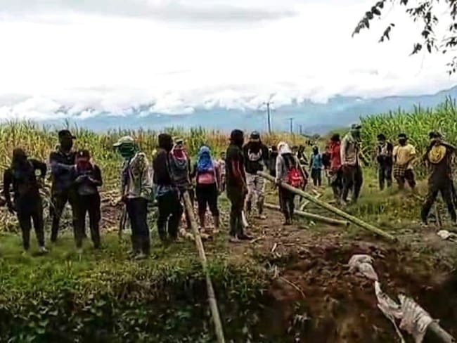 Los trabajadores denuncian constantes ataques por parte de encapuchados. Crédito: Red de Apoyo Cauca.