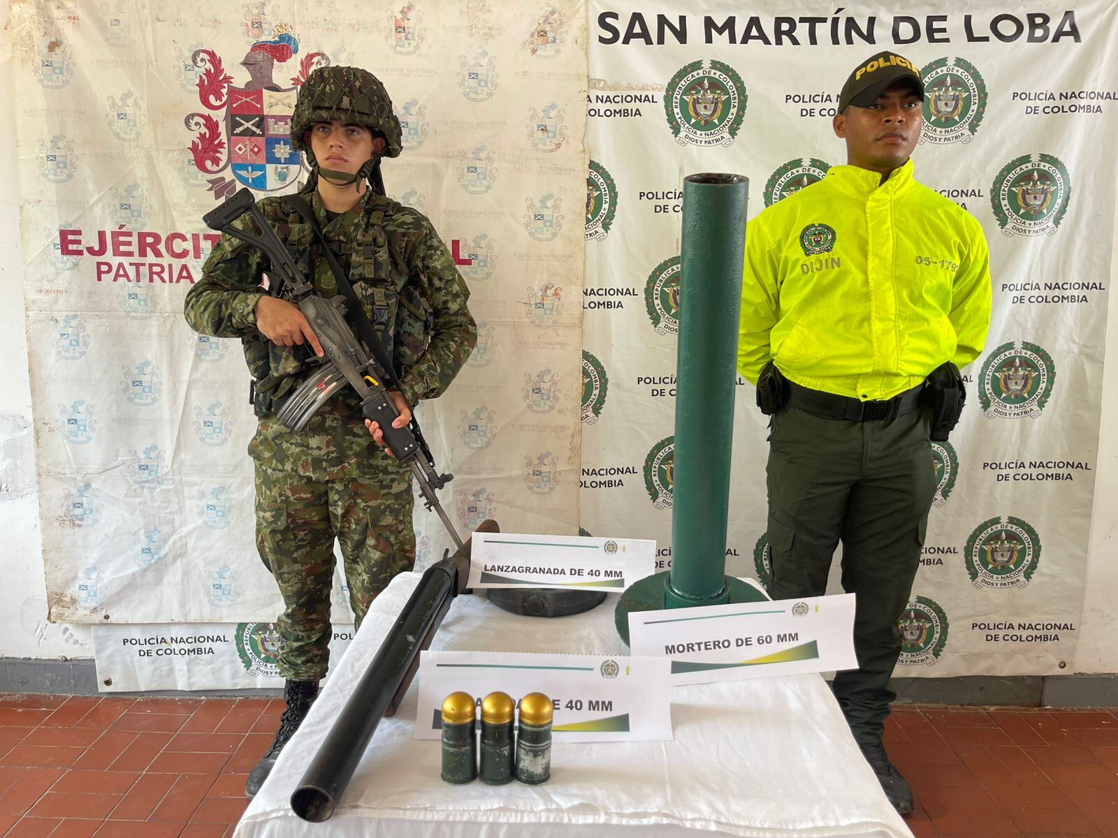 Policía de Bolívar y Ejército Nacional hallan material de guerra en el sur del departamento