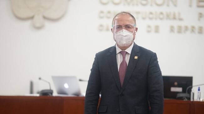 Néstor Leonardo Rico mencionó la necesidad de un consenso sobre el camino tributario del país. Foto: Colprensa / CÁMARA REPRESENTANTES