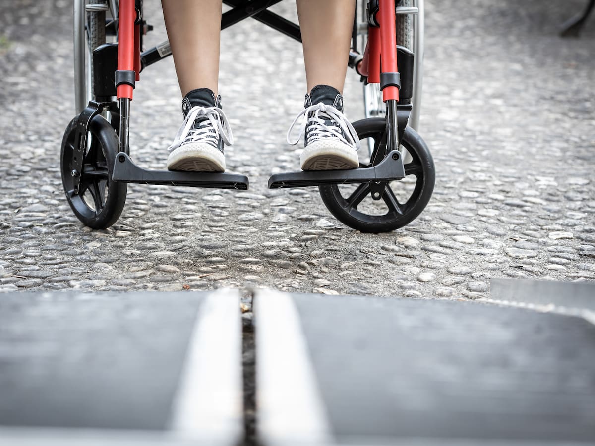 “Soñaba con ser jugador de fútbol”: Santiago Zapata, joven diagnosticado con distrofia muscular Duchenne