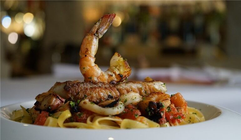Comparte, vive y goza al son del sabor. Foto: Varadero Restaurante