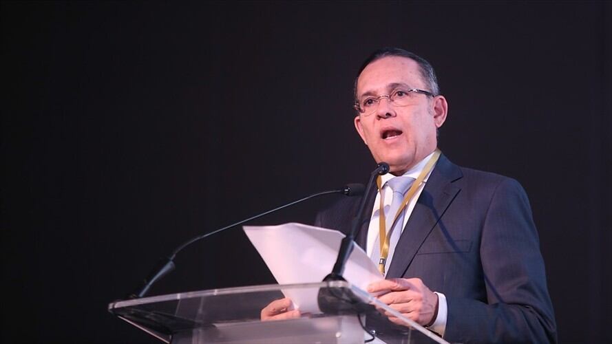 Efraín Cepeda anunció que durante la ponencia del Plan Nacional de Desarrollo, se logró que se mantuvieran los subsidios de energía y gas. Foto: Colprensa