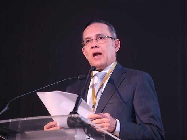 Efraín Cepeda anunció que durante la ponencia del Plan Nacional de Desarrollo, se logró que se mantuvieran los subsidios de energía y gas. Foto: Colprensa