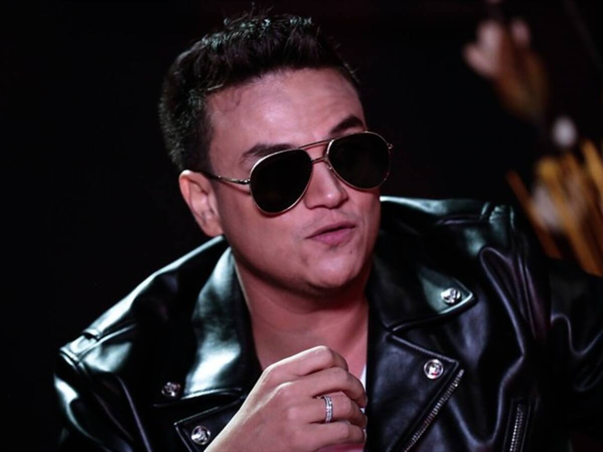 Trinos de Silvestre Dangond desatan rumores de separación con su esposa