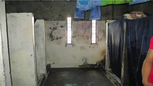 La W conoció fotografías de 22 cárceles del país que muestran la precaria situación que viven los presos en ellas. Foto: María Camila Suárez