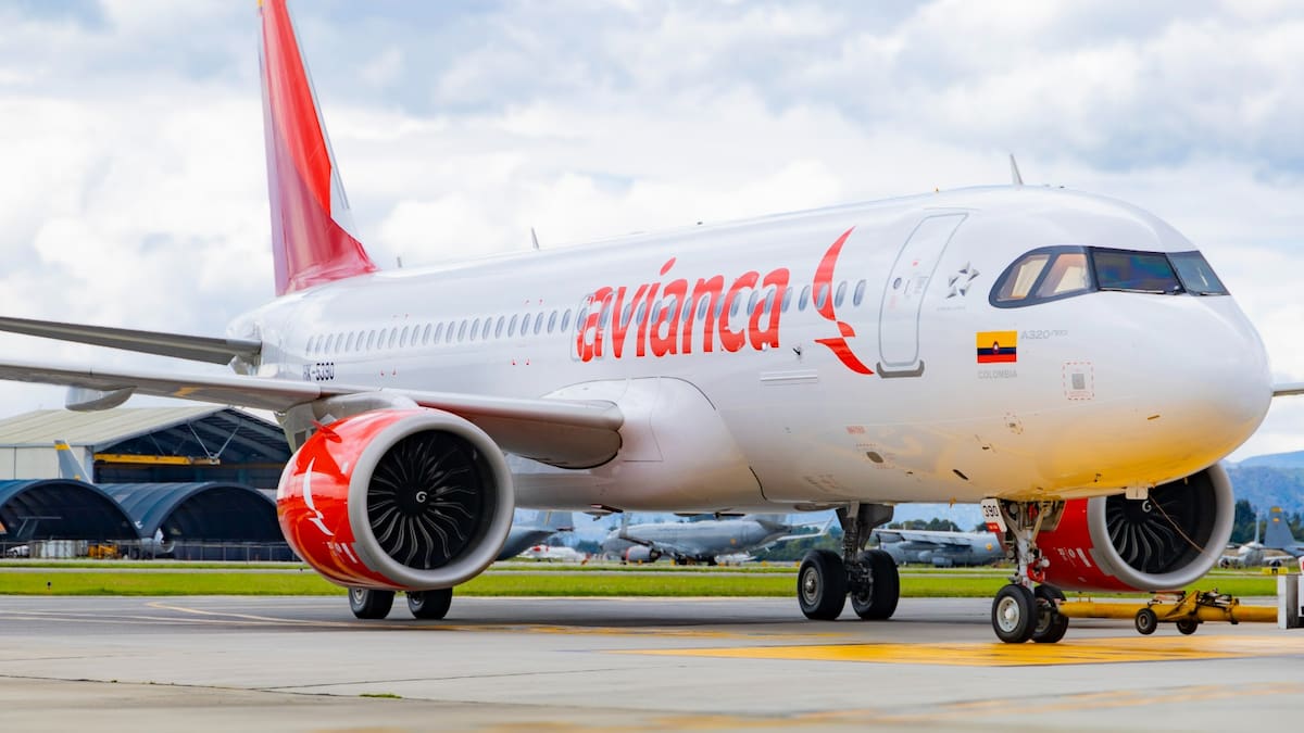Avianca desvió vuelo entre España y Colombia por problemas de salud de una pasajera