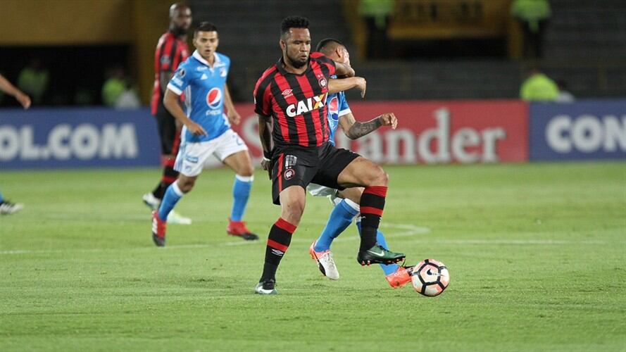 Paranaense gana en penales a Millonarios (4-2) y clasifica en libertadores. Foto: Colprensa