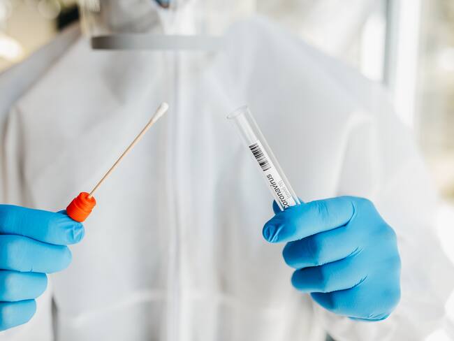 205 nuevos casos y 3 fallecimientos por COVID-19 más este viernes. Foto: Getty Images