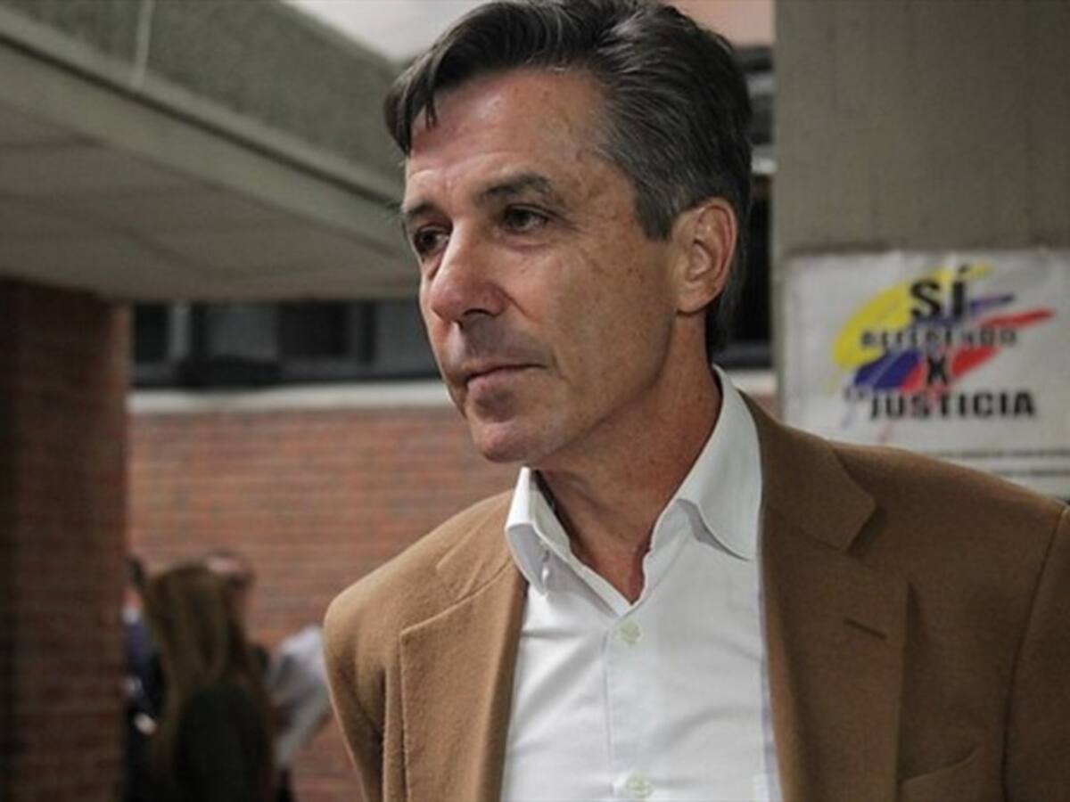 Procuraduría pide cárcel para Roberto Prieto