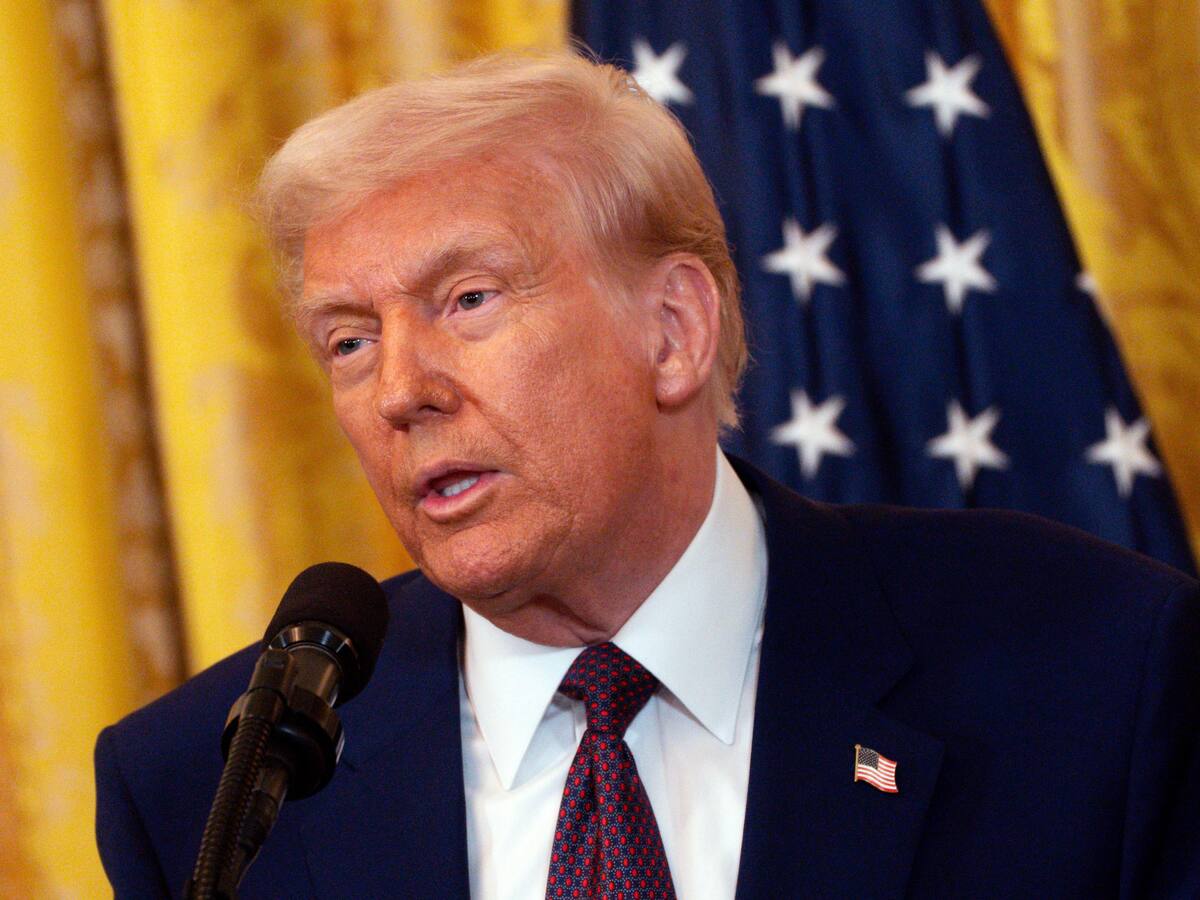 Donald Trump planea nuevos aranceles contra la industria del automóvil para el 2 de abril