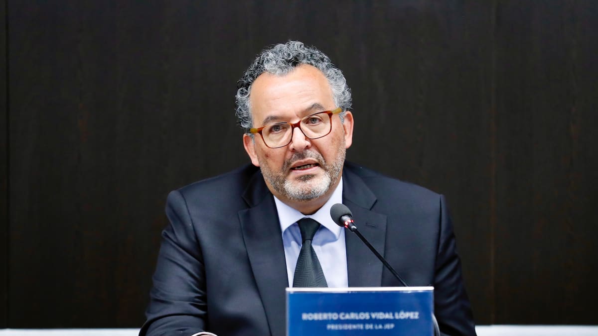 Roberto Vidal reveló por qué la JEP admitió a Mancuso: una petición masiva de las víctimas