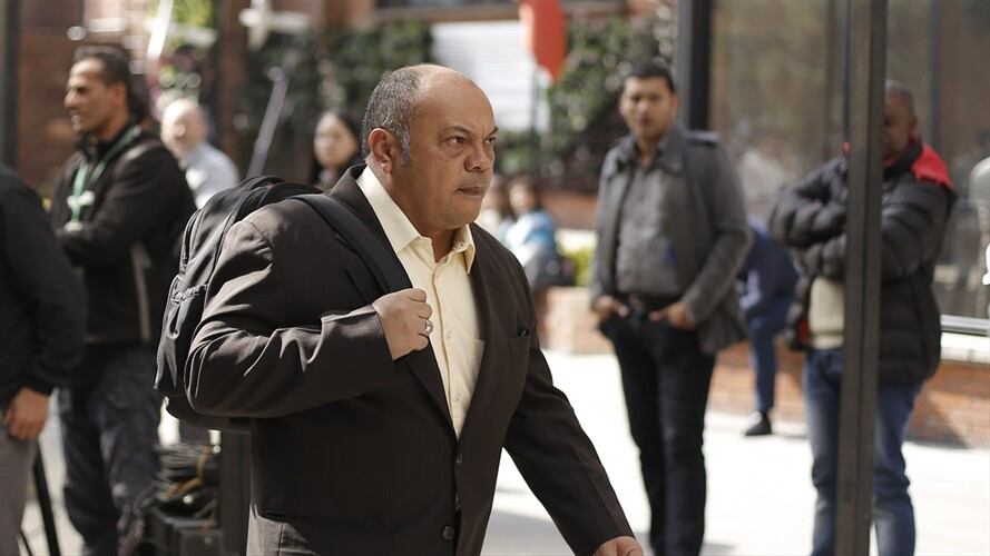 Luis Colmenares le respondió a la actriz Marcela Mar el trino que ella publicó, donde denunciaba que su "vibrador" había sido "manoseado" en un aeropuerto. Foto: Colprensa