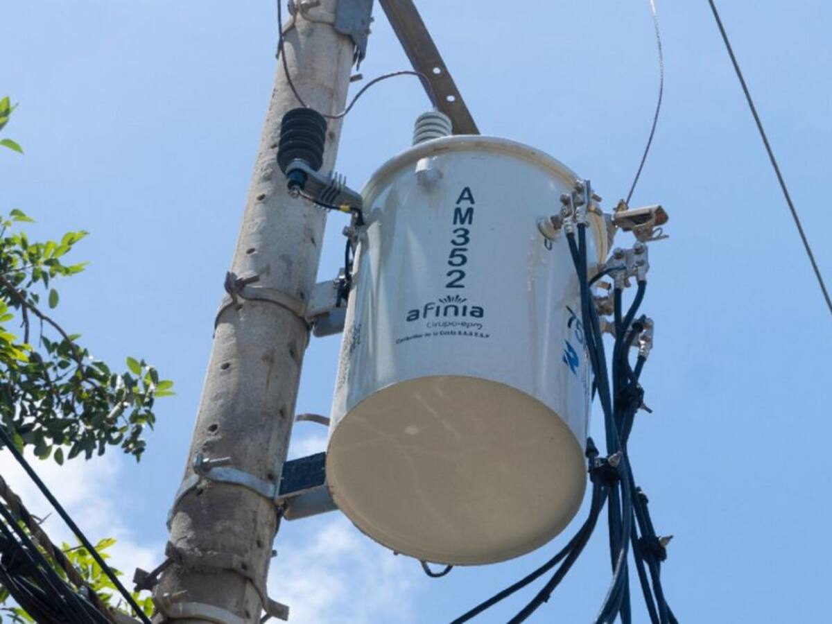 Piden al Gobierno intervenir ante decisión de Afinia de no bajar tarifas de energía