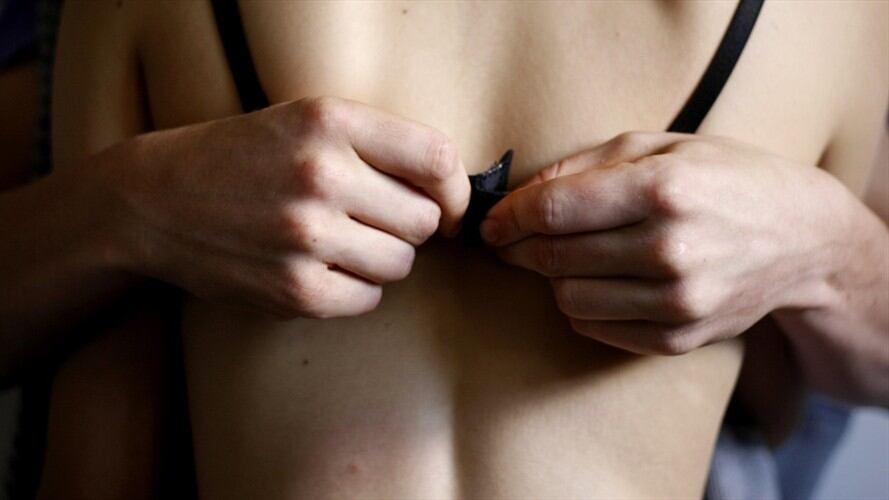 Grabaron a una pareja que estaba teniendo relaciones sexuales en edificio de la Secretaría de Hábitat / imagen de referencia. Foto: Getty Images