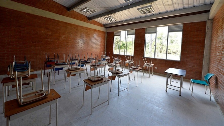 Una alta fuente del ente regulador había asegurado previamente a La W que empresa SM Educación S.A, multada por competencia desleal, era parte del grupo español Santillana. Foto: Getty Images
