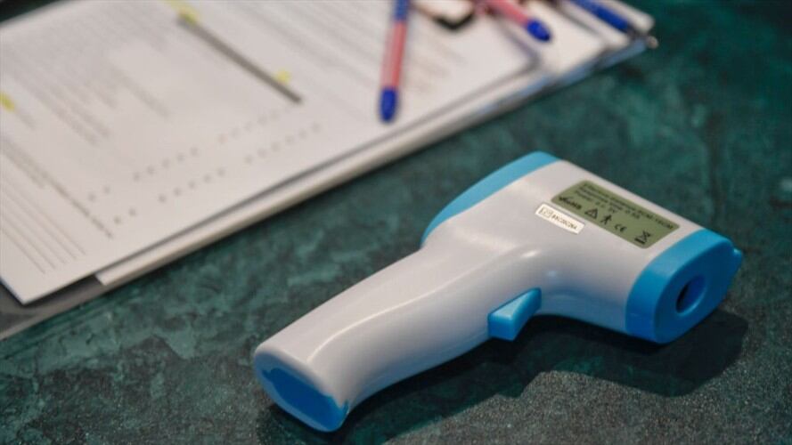 La menor fue trasladada inicialmente al hospital con constantes vómitos, sensación de nauseas y cansancio / imagen de referencia. Foto: Getty Images