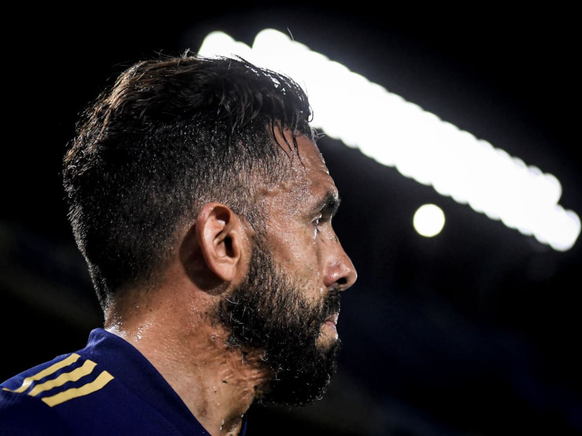 Carlos Tévez confirmó su retiro del fútbol profesional y quiere ser técnico