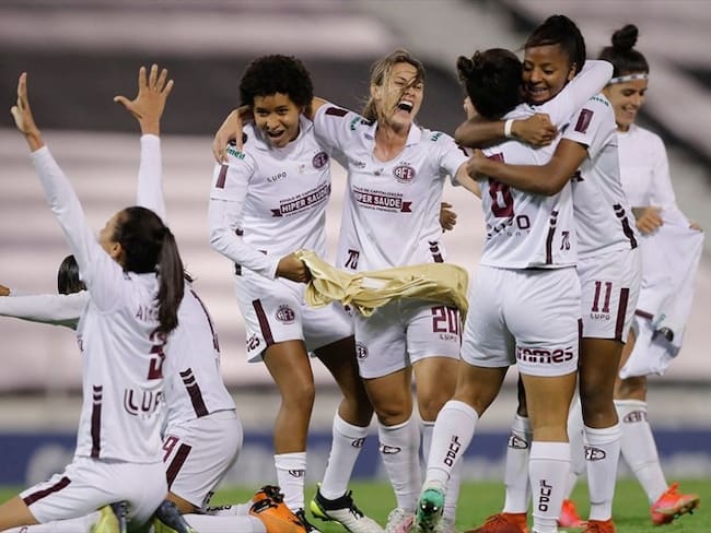 Ferroviária se coronó campeón de la Copa Libertadores Femenina. Foto: JUAN IGNACIO RONCORONI/POOL/AFP via Getty Images