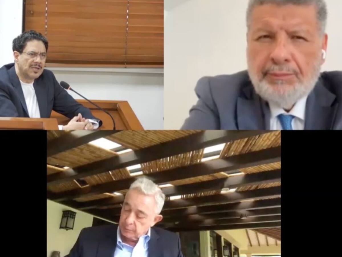 Iván Cepeda dijo que Álvaro Uribe y sus hijos han contratado firmas internacionales para difamarlo