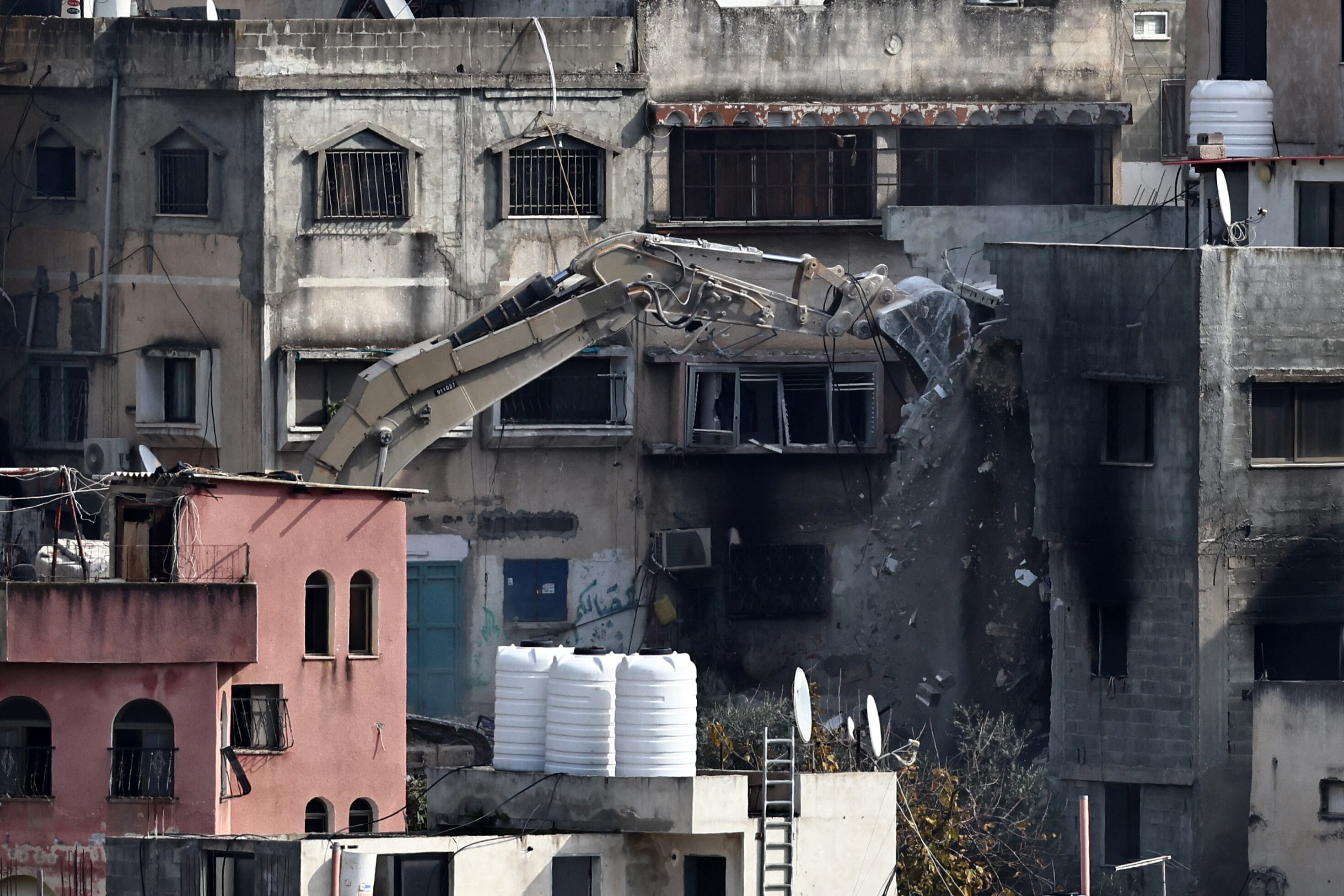 Referencia de ataque en Palestina. Foto: ZAIN JAAFAR/AFP via Getty Images.         